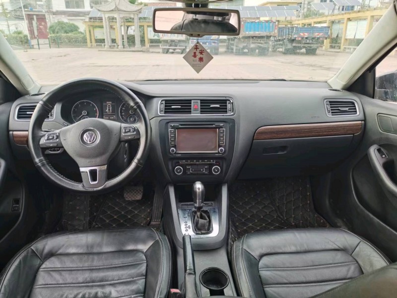 徐州12年大众速腾4