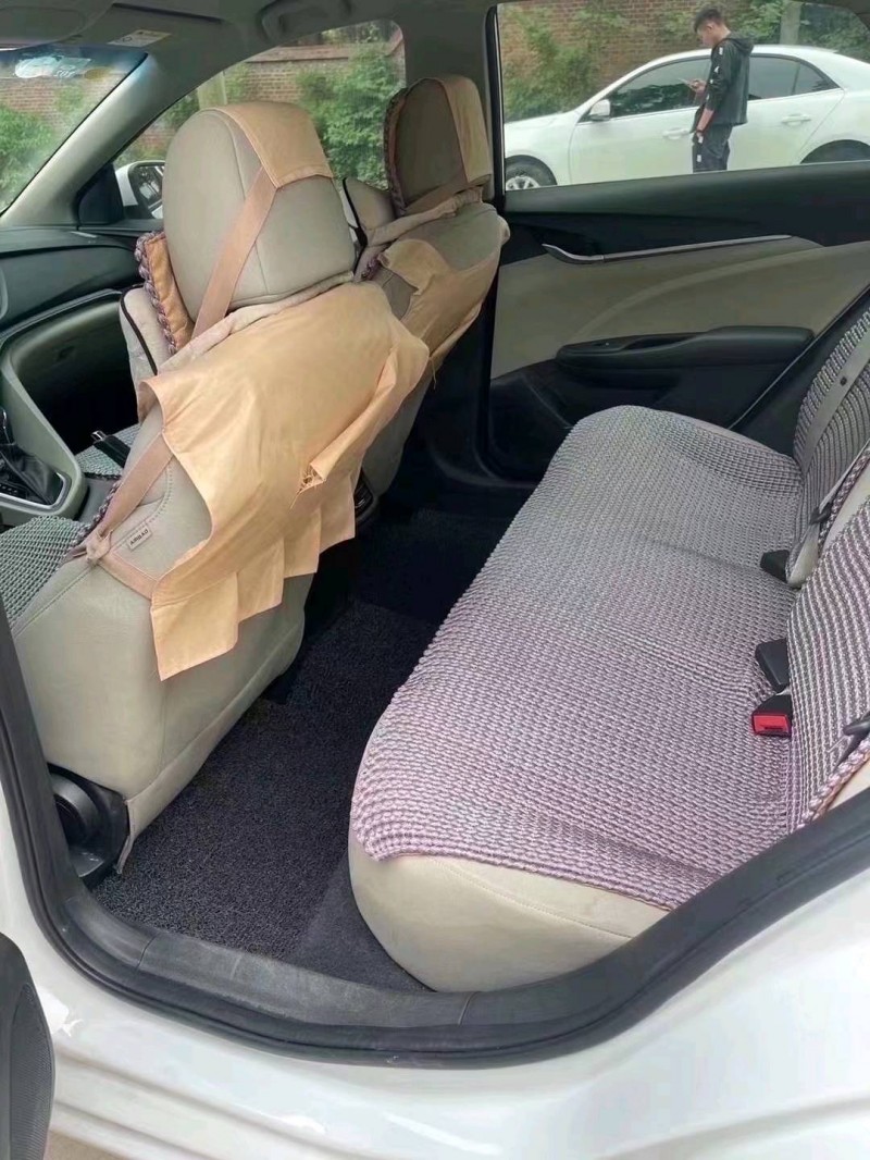 烟台18年别克英朗5