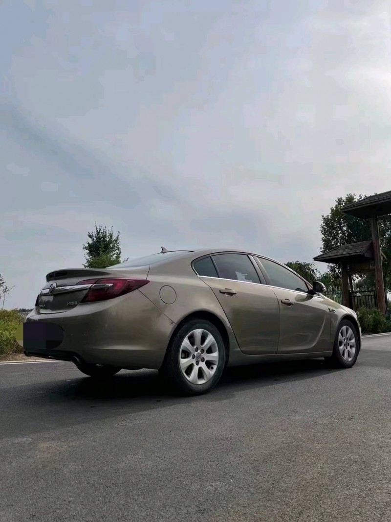 潍坊14年别克君威8