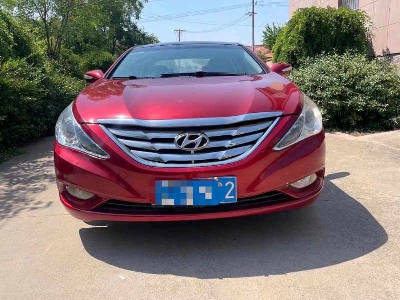 潍坊11年现代索纳塔八1