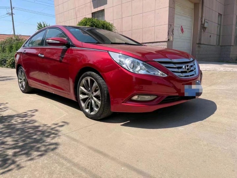 潍坊11年现代索纳塔八3