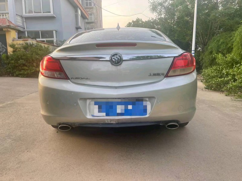 烟台11年别克君威3