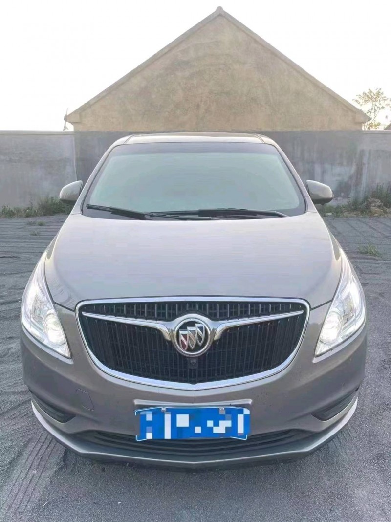 青岛20年别克GL89