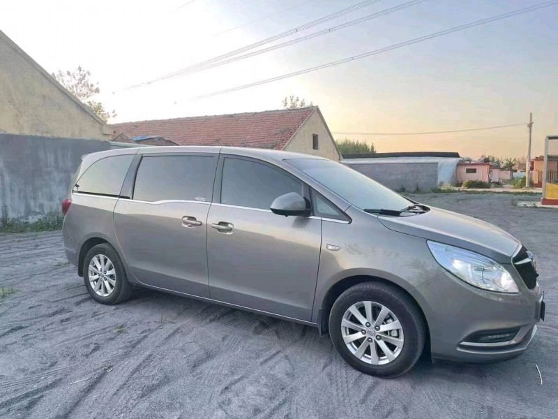 青岛20年别克GL88