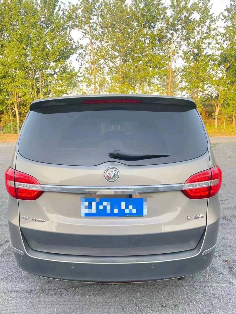 青岛20年别克GL83