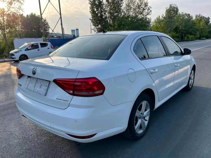 潍坊19年大众朗逸4