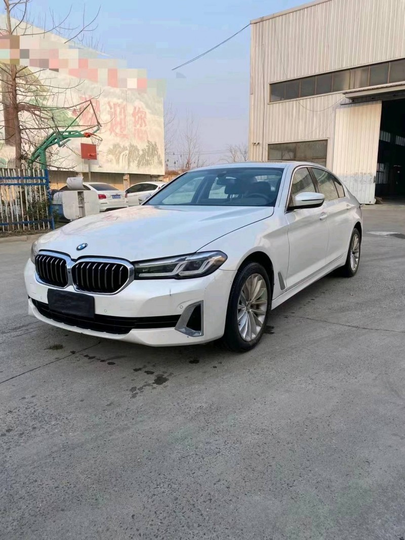 徐州21年宝马5系3