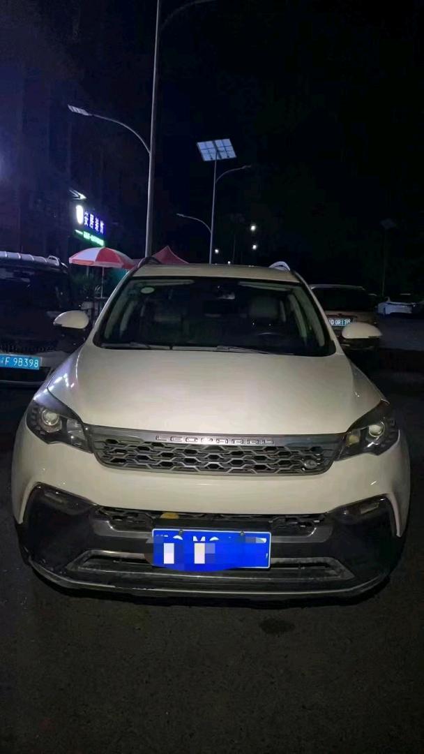 重慶17年獵豹汽車CS101