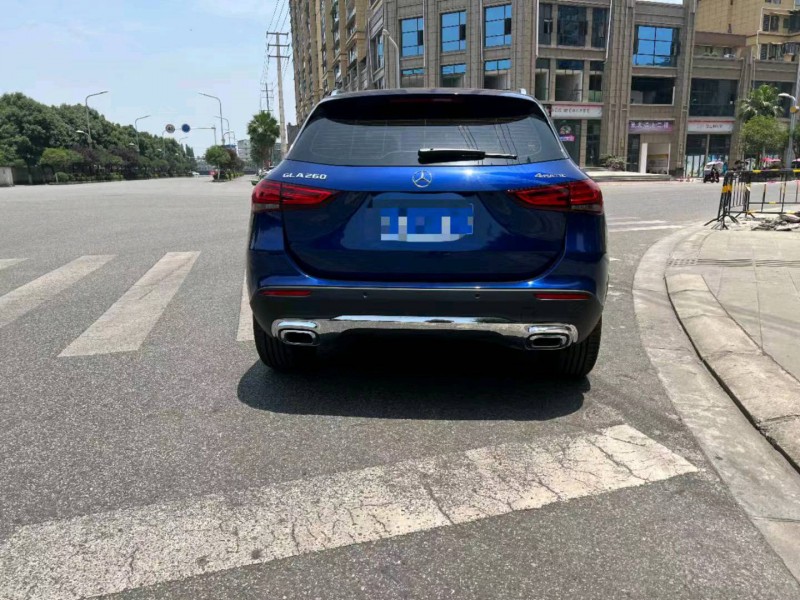 德陽21年奔馳GLA2