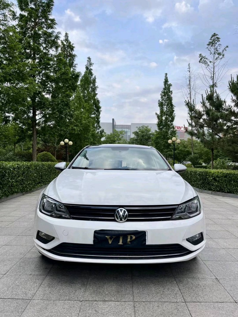 烟台18年大众凌渡1