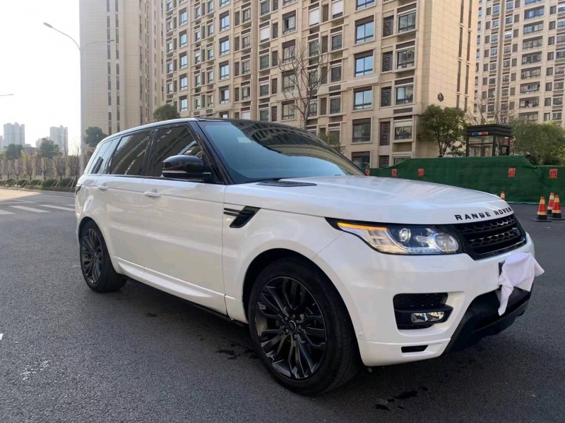 徐州17年路虎揽胜运动2
