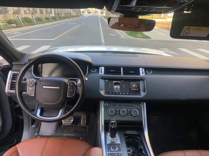 徐州17年路虎揽胜运动4