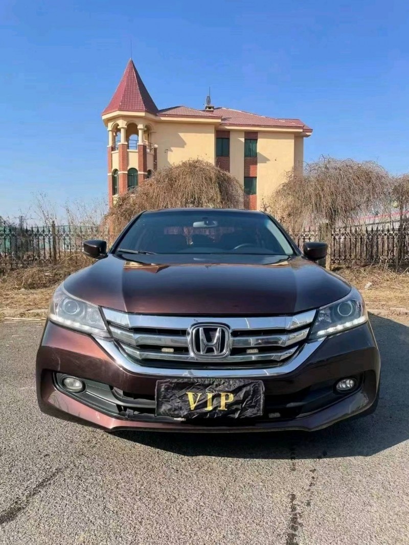 沈阳14年本田雅阁9