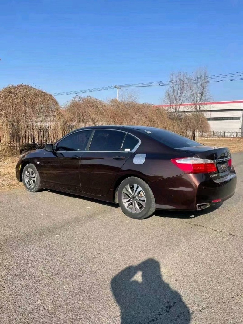 沈阳14年本田雅阁6