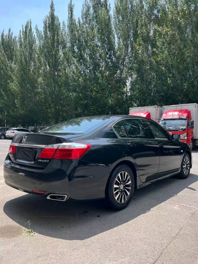 沈阳16年本田雅阁5