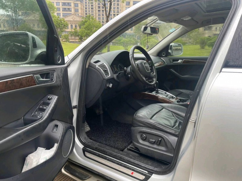 北京11年奥迪Q52