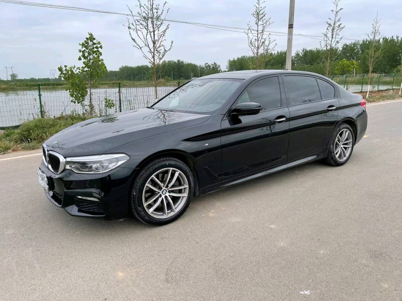 徐州18年宝马5系3