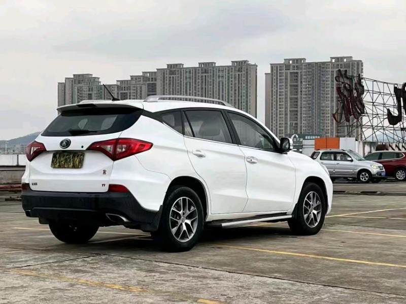 东莞16年比亚迪宋7