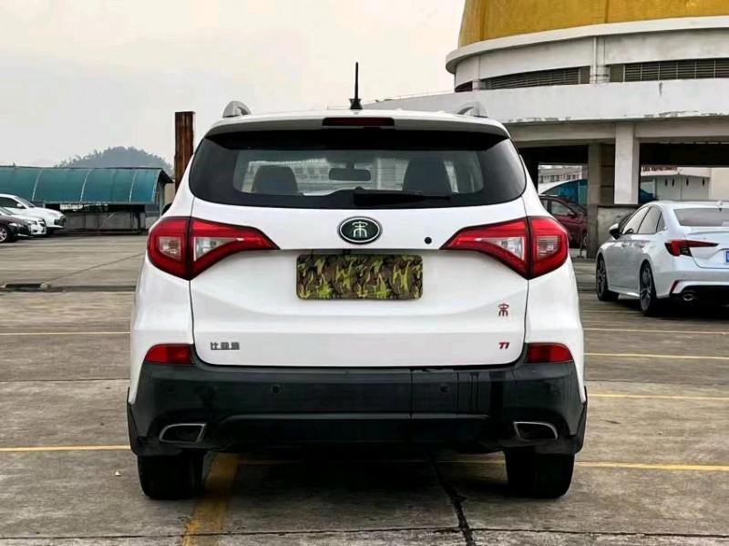 东莞16年比亚迪宋9