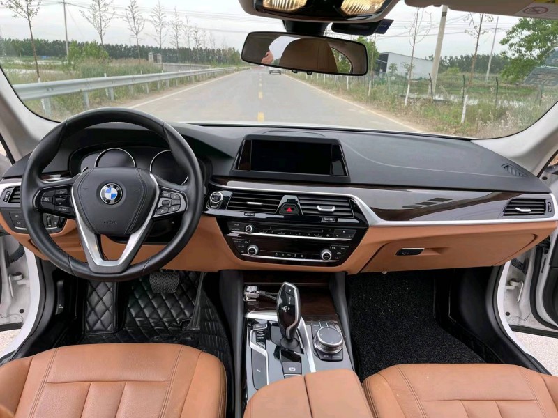 徐州17年宝马5系7