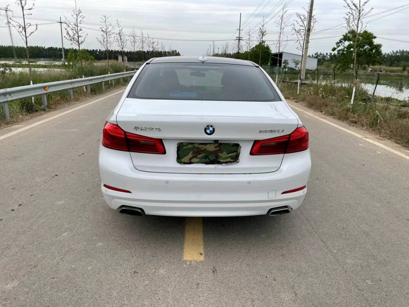 徐州17年宝马5系9