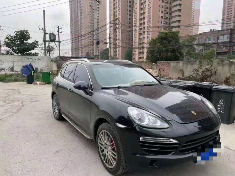 延安10年保時捷卡宴3