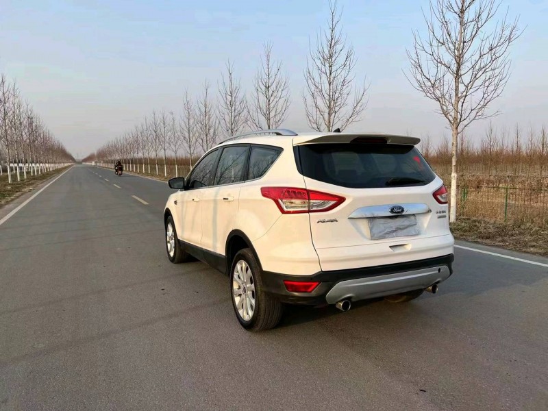 徐州16年福特翼虎9