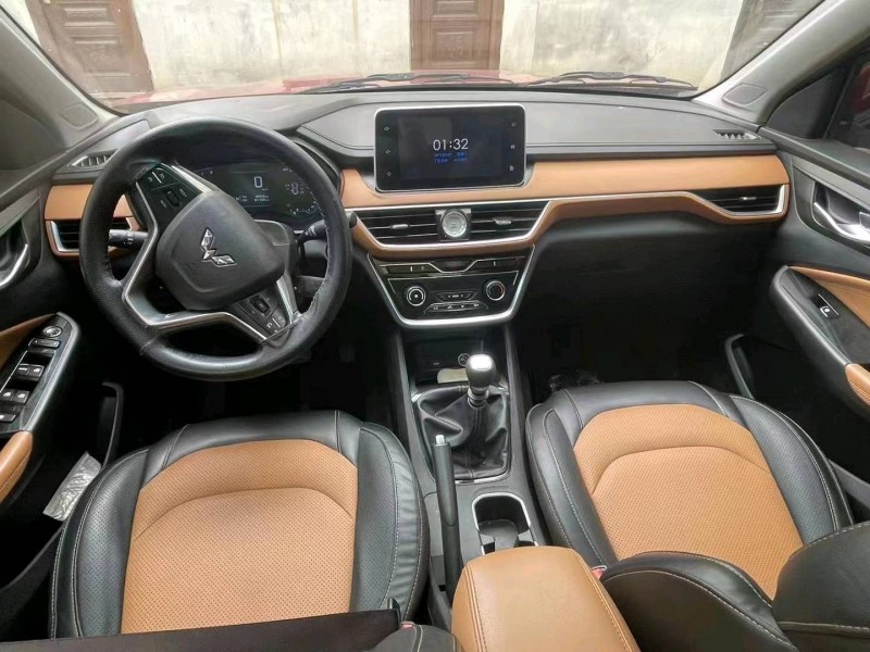 曲靖18年五菱汽車宏光S34