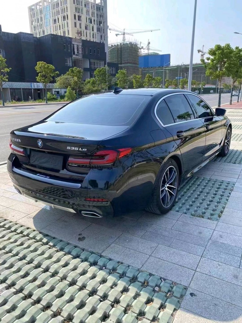 徐州21年宝马5系新能源4