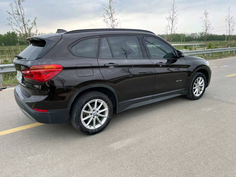 徐州17年宝马X12