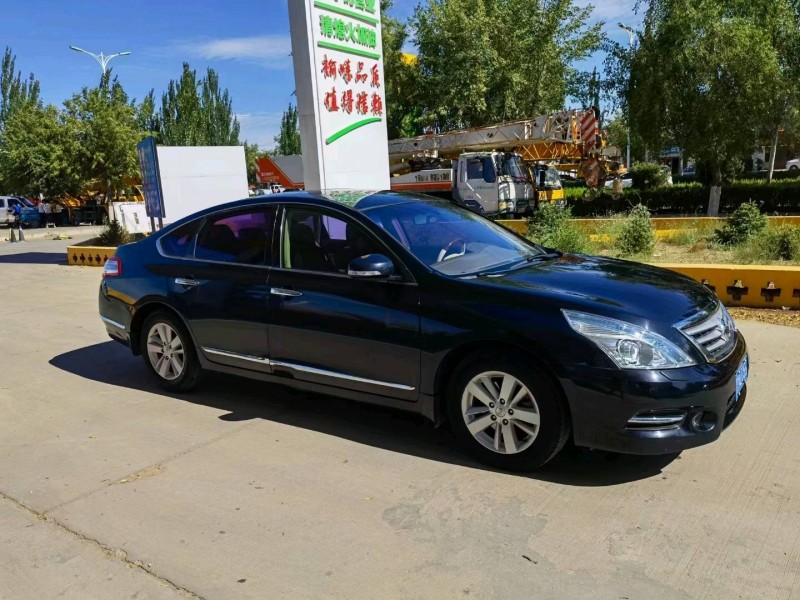 榆林11年日產天籟2