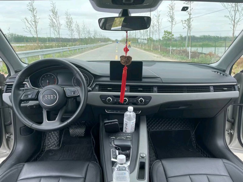 徐州17年奥迪A4L7