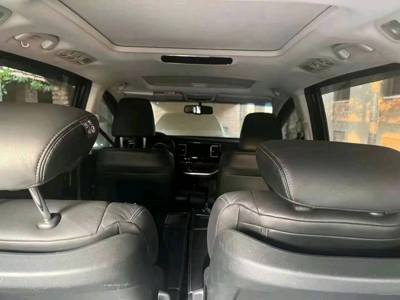 潍坊19年本田艾力绅4