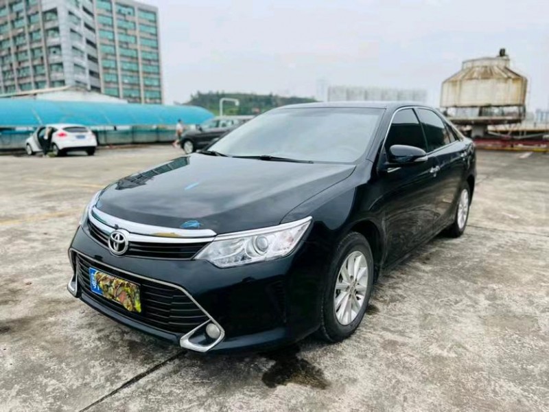 东莞17年丰田凯美瑞3