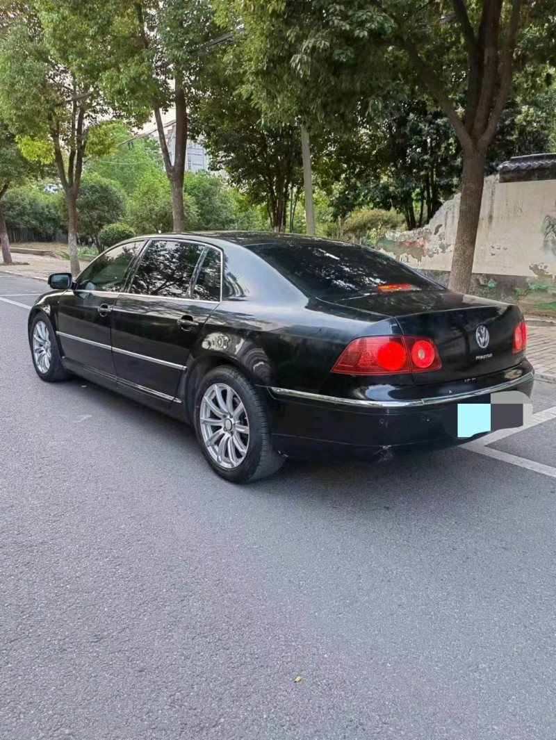 銅陵10年大眾輝騰5