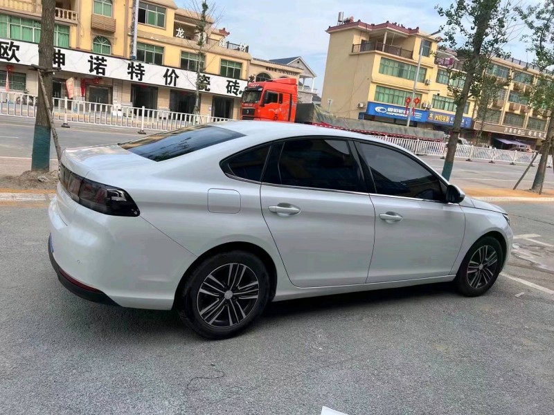 萍鄉18年標致3083