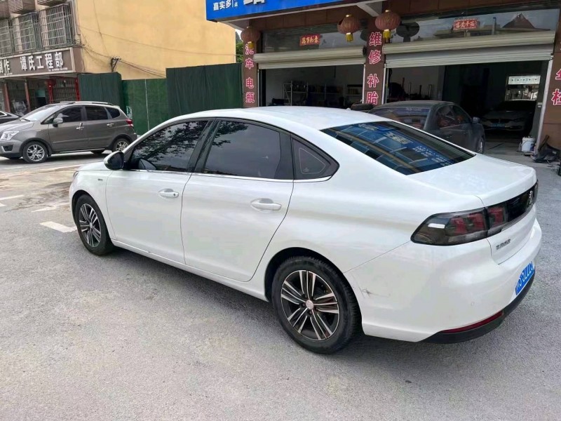 萍鄉18年標致3089