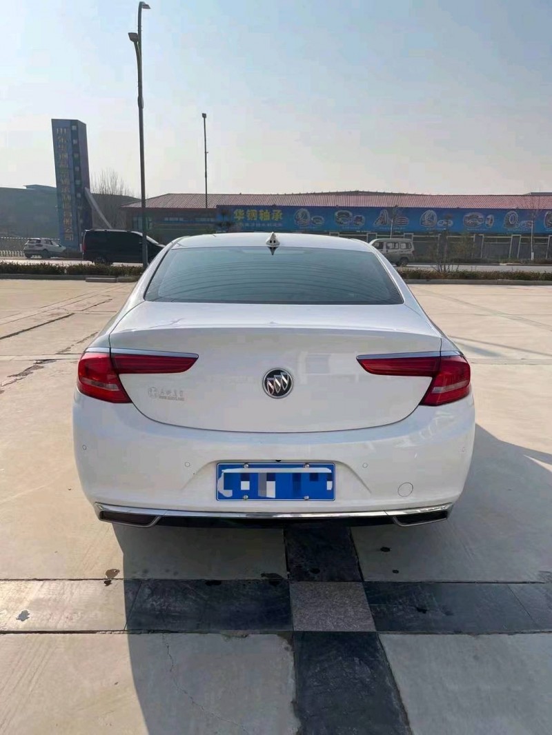 潍坊16年别克君越5