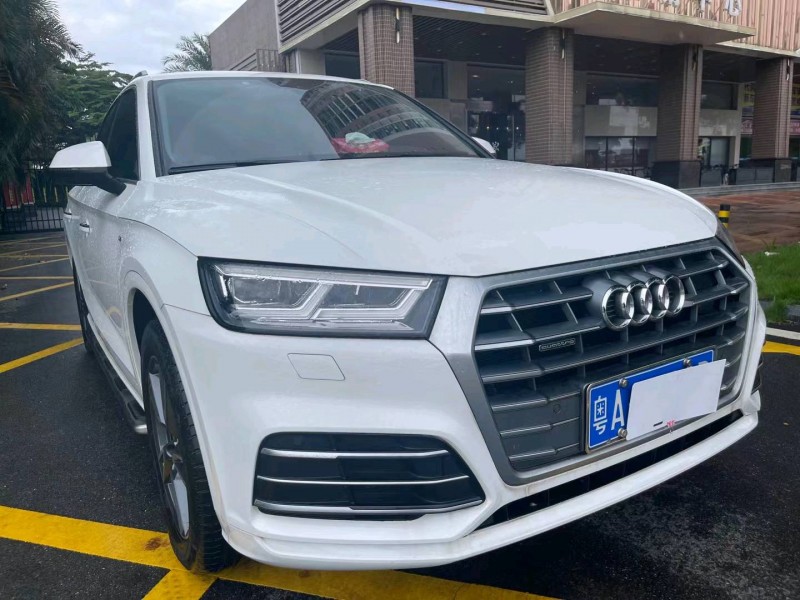 佛山19年奧迪Q54