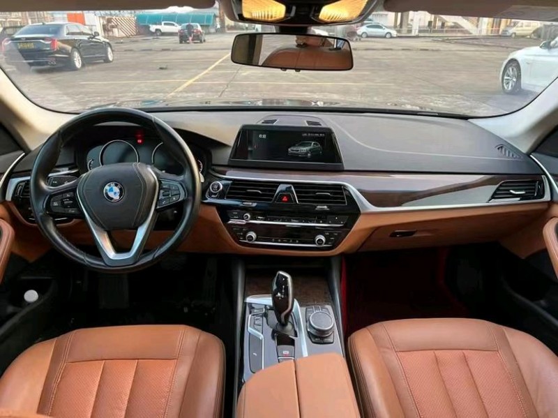 东莞18年宝马5系6