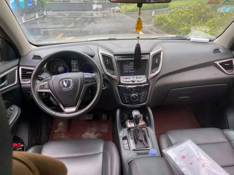 重慶16年長安汽車CS754