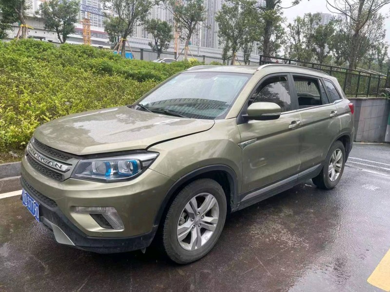 重慶16年長安汽車CS755