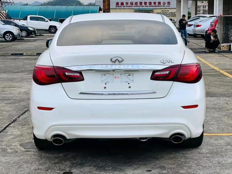東莞18年英菲尼迪Q709