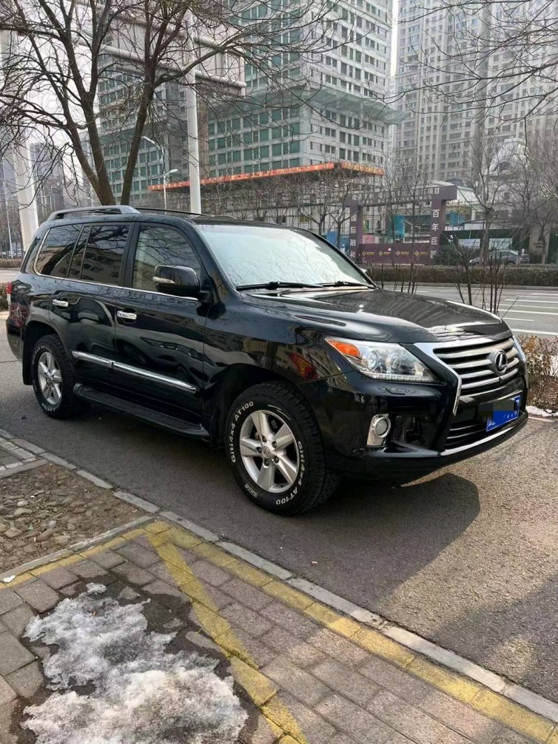 唐山12年雷克薩斯LX5