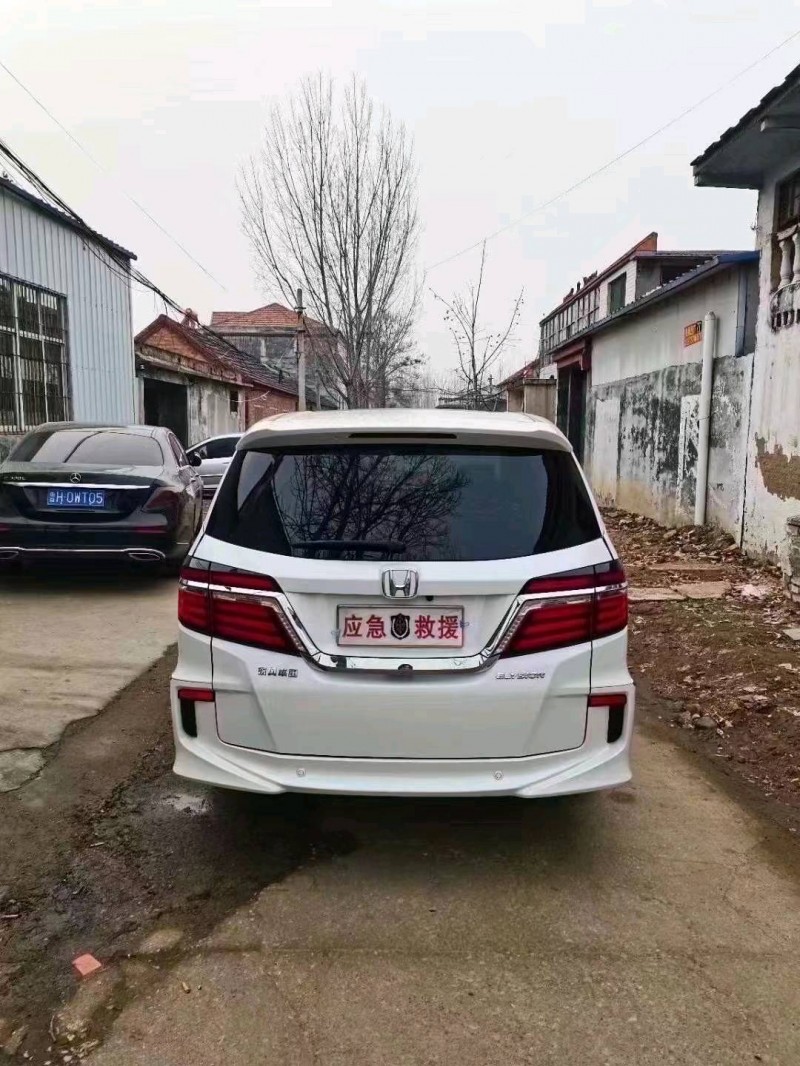 潍坊19年本田艾力绅5