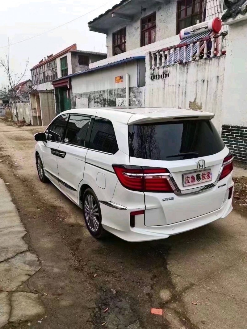 潍坊19年本田艾力绅6