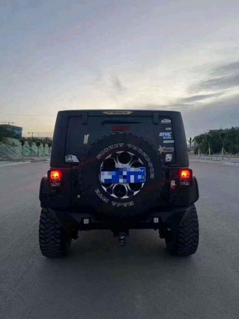 天水14年Jeep牧馬人3