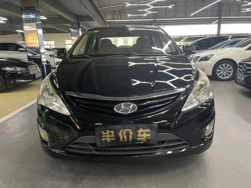 东莞10年现代瑞纳1