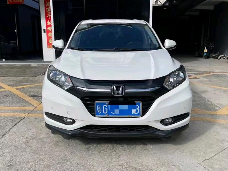 东莞15年本田缤智1