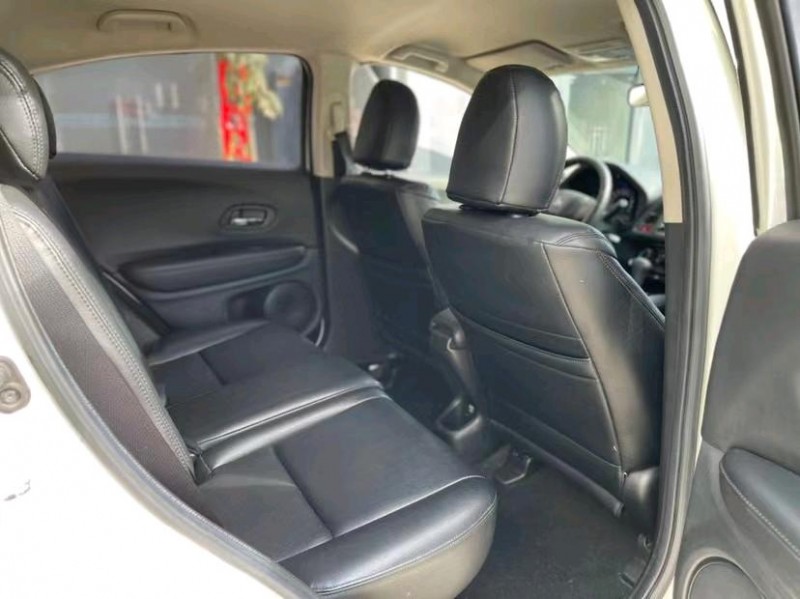 东莞15年本田缤智5